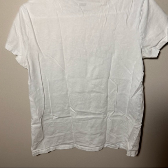 Levi’s Women’s T Shirt Medium - Picture 4 of 4